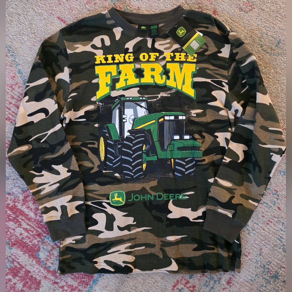 5/25$ John Deere Kids Camo King Of The Farm Tractor Shirt
